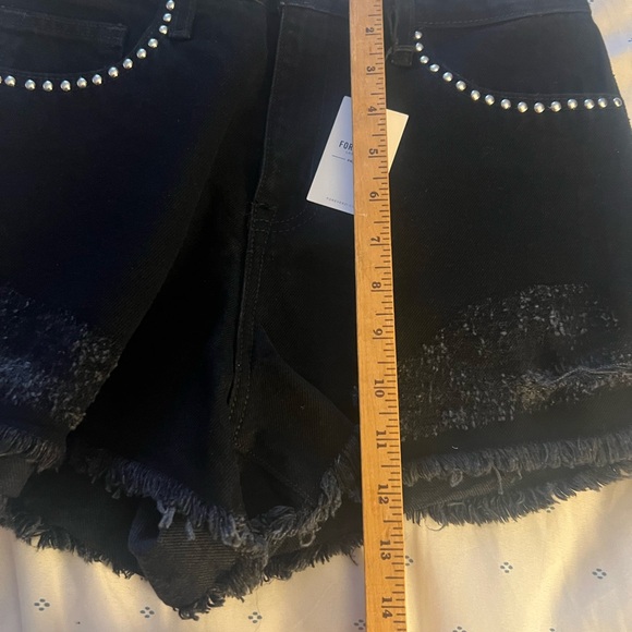 Forever 21 Los Angeles Premium Black Worn Look Shorts, Women 28, new with tag - Picture 8 of 8